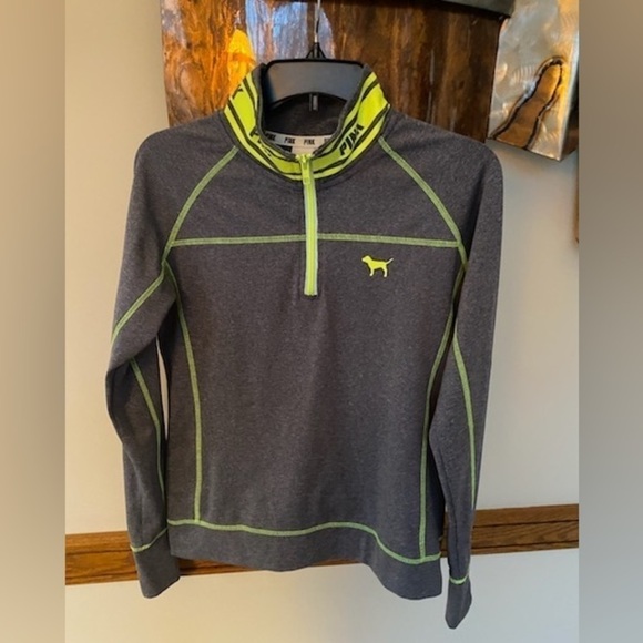PINK Size Medium Pullover - Picture 1 of 7